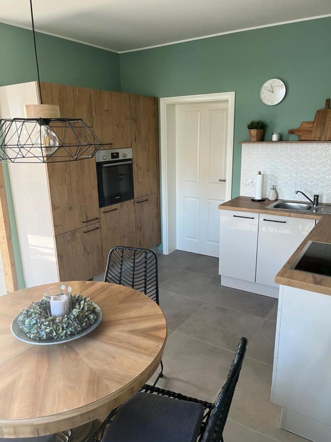 Ferienwohnung Basaltliebe 멘디흐 외부 사진